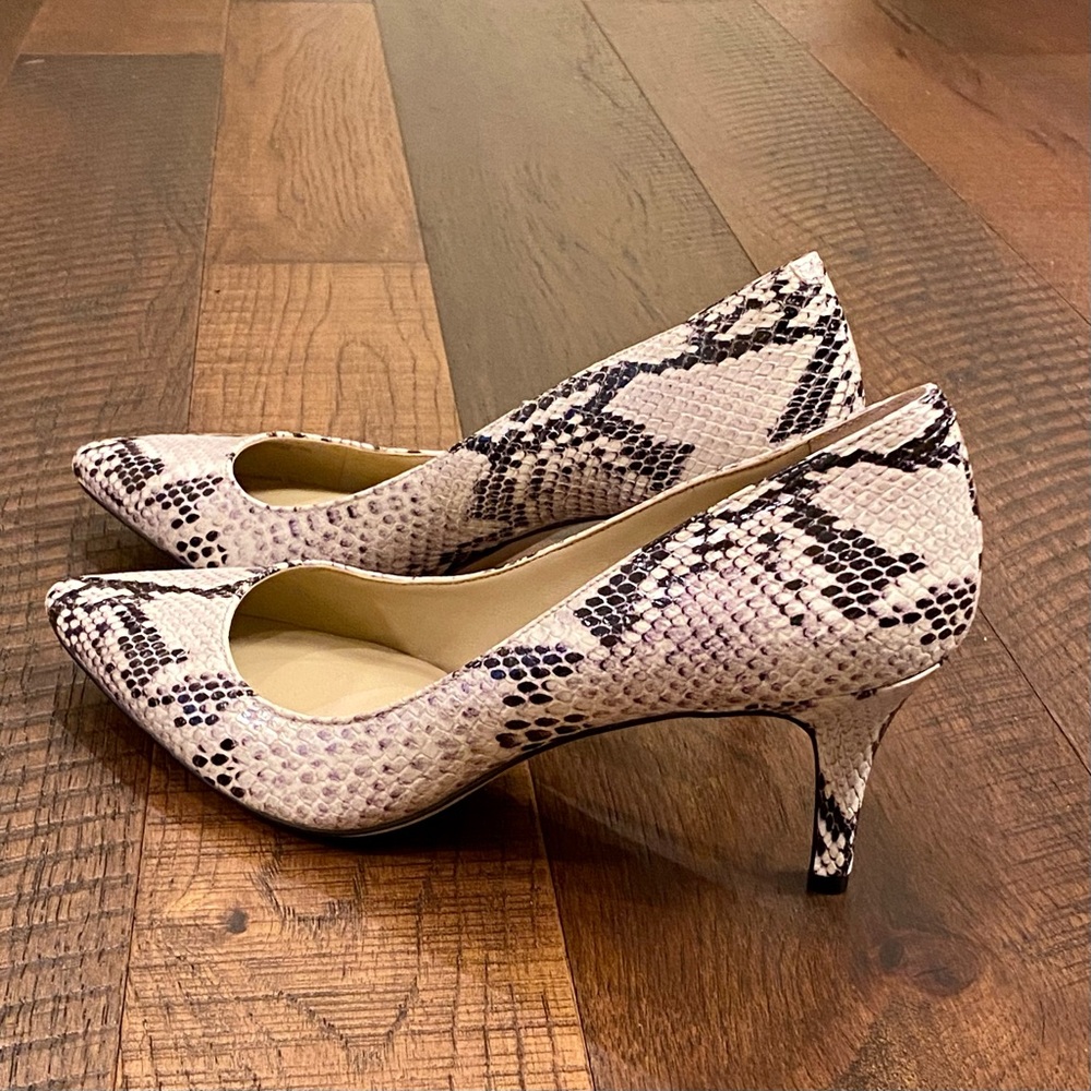 Ann Taylor Snakeskin Leather Heels